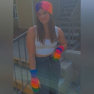 Ear warmer and fingerless gloves set